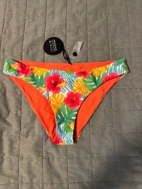 Moana Bikini - Reversible Full Brief Bottom - Size Large